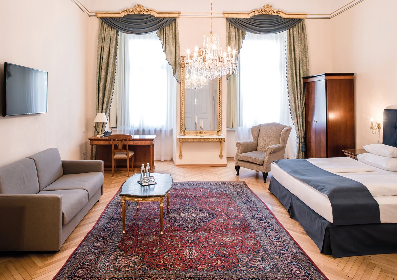 Palais-Hotel Erzherzog Johann | Accommodation In Graz City